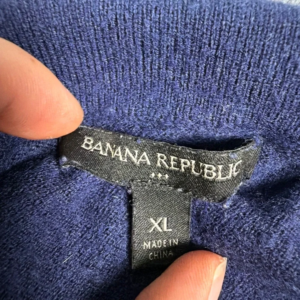 Banana Republic sweater warmth or